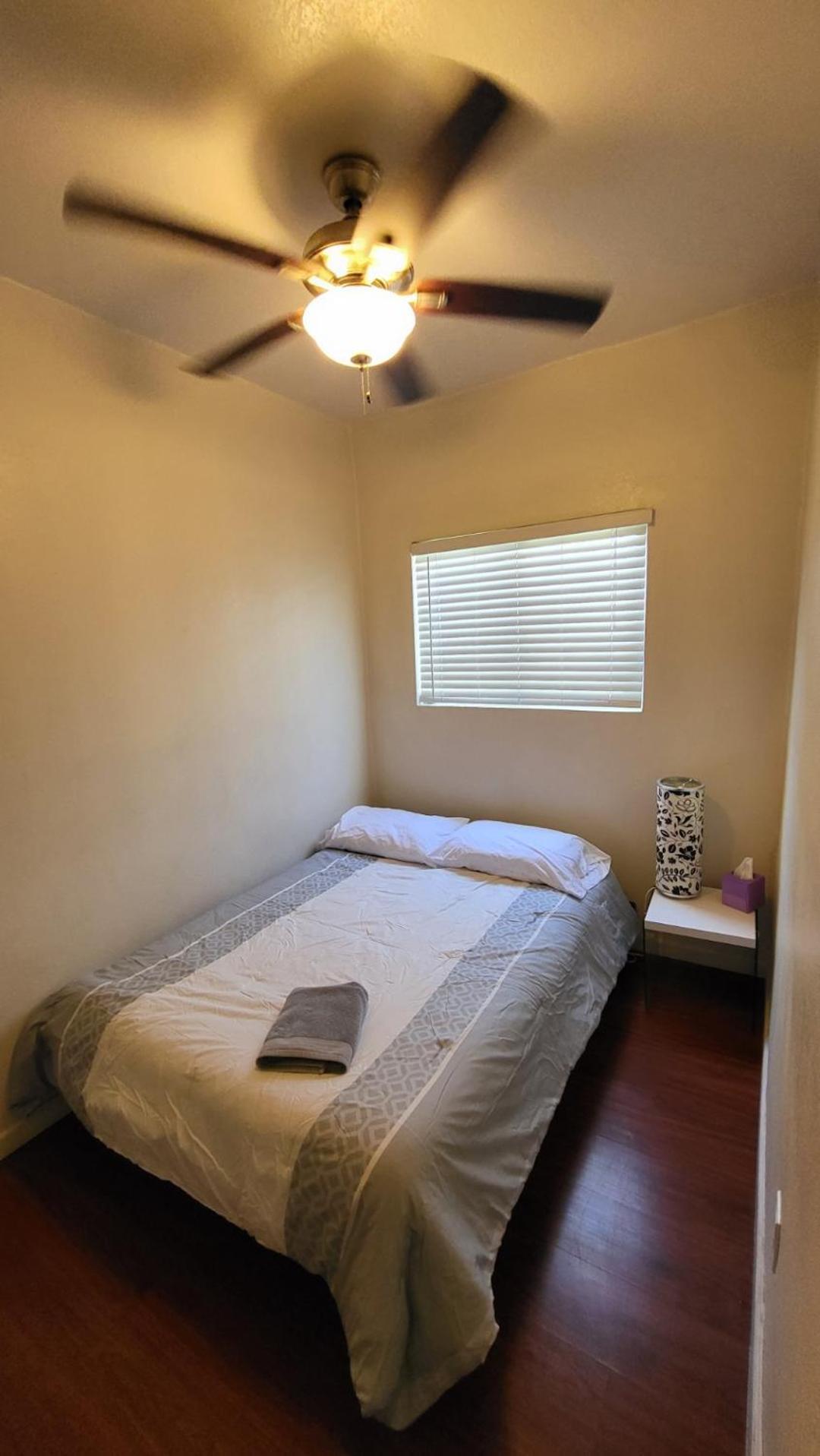 U1 - Entire 2 Bedroom In Dt Phx With Pkg Apartamento